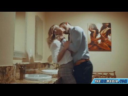 ❤️ Cuando una rubia tetona te seduce en un baño público Putas en es.kassa-standupbar.ru ❌️❤️❤️❤️❤️❤️❤️❤️
